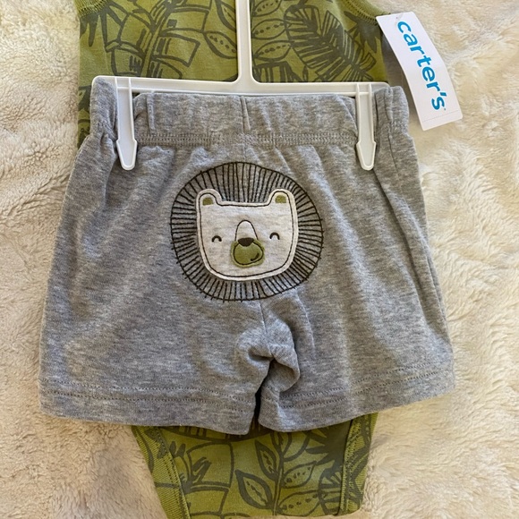 Carters onsie and shorts set - Picture 3 of 5